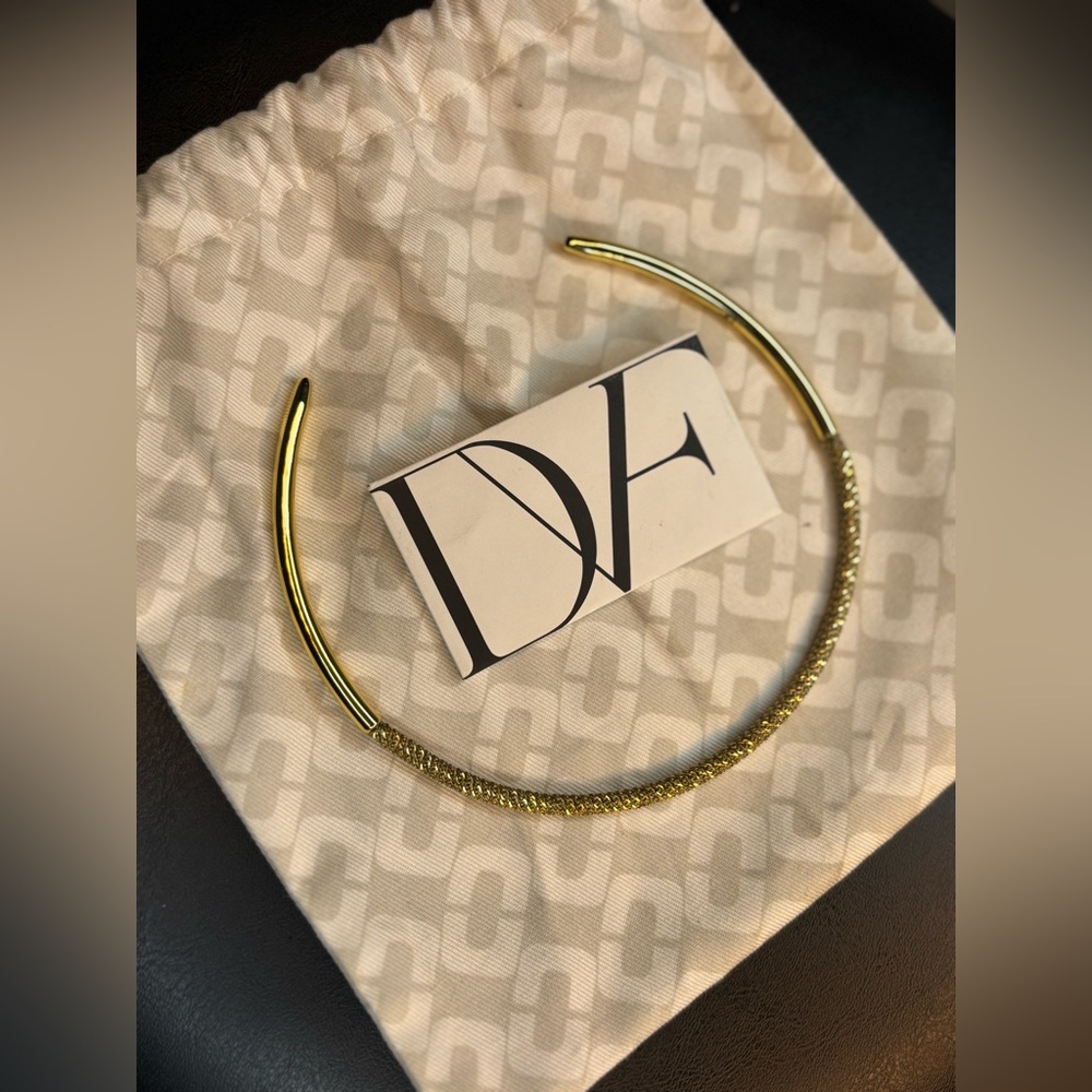 Diane von Furstenberg "Atlantis" Chain Wrapped Collar Necklace, 3.5"